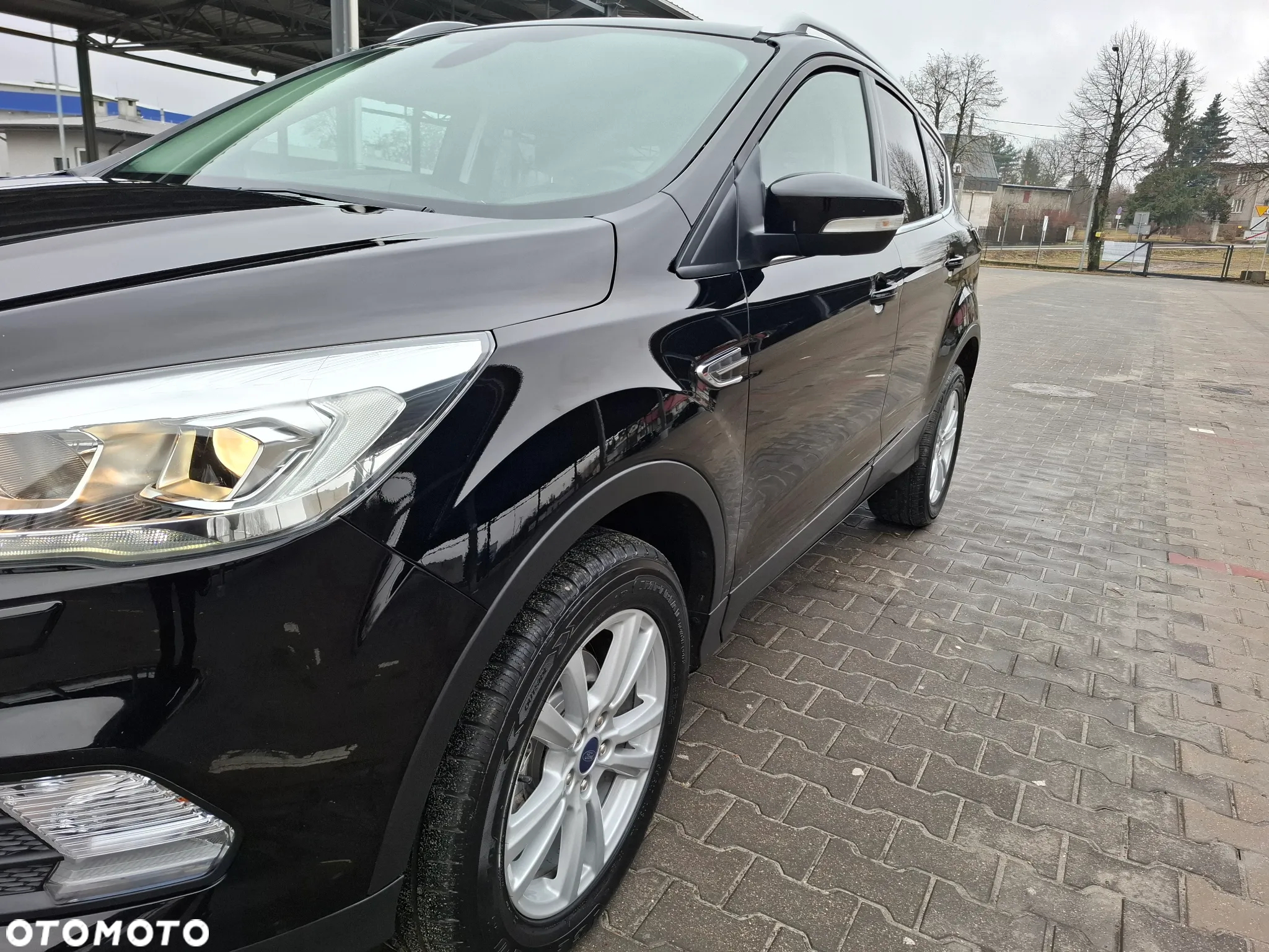 Ford Kuga - 16