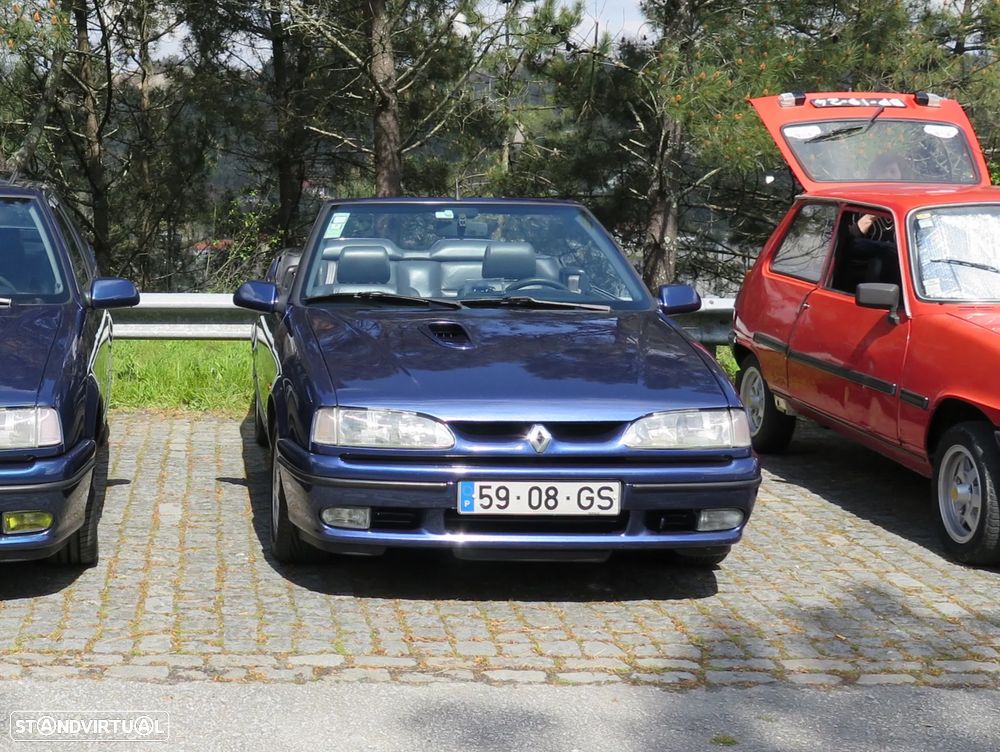 Renault 19 Cabriolet 1.8 - 42