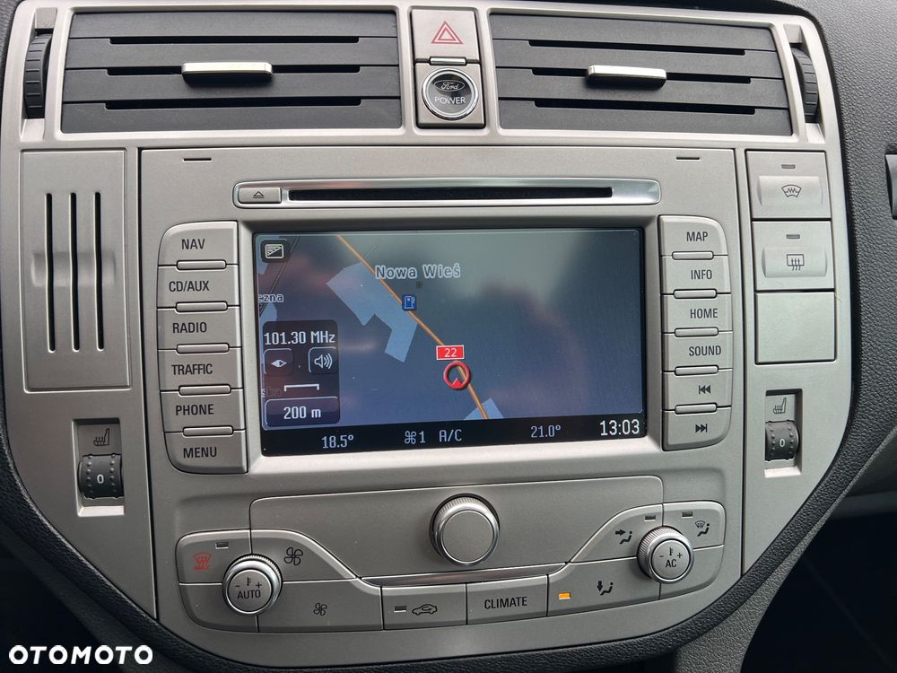 Ford Kuga - 38