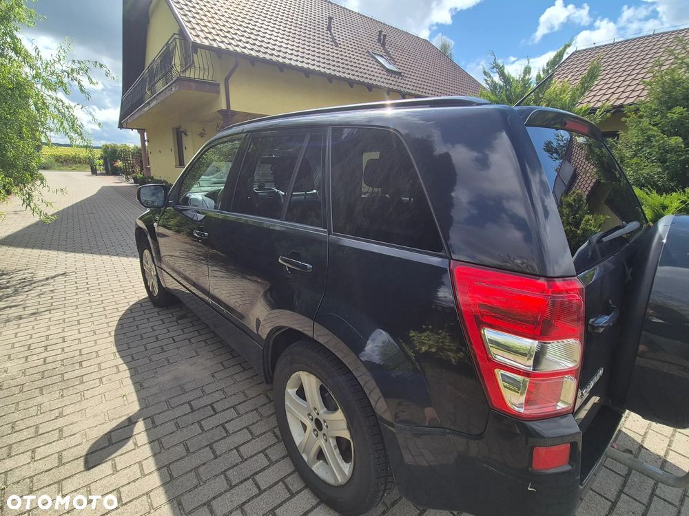 Suzuki Grand Vitara 1.9 DDiS - 2