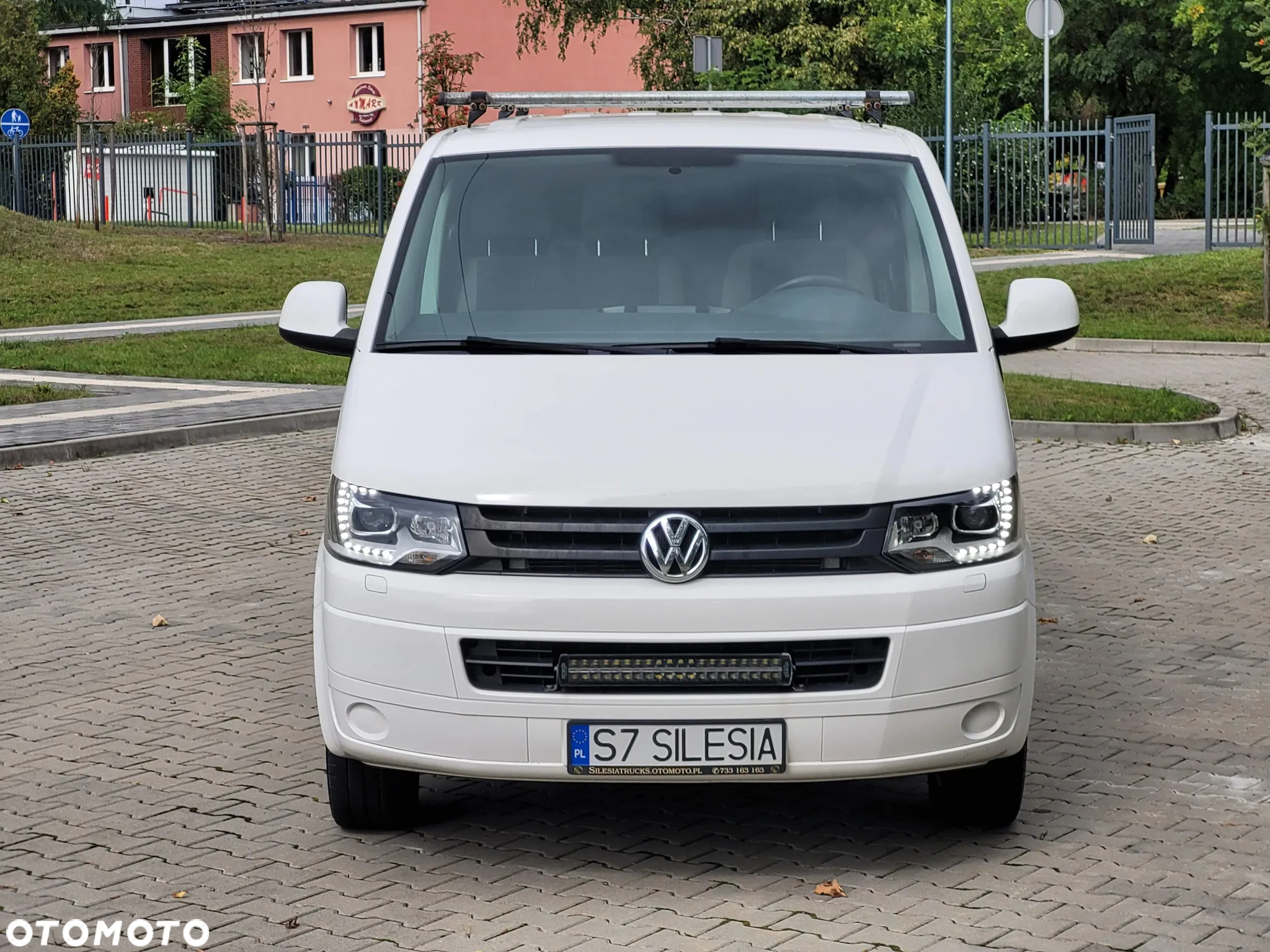 Volkswagen Transporter Long - 8