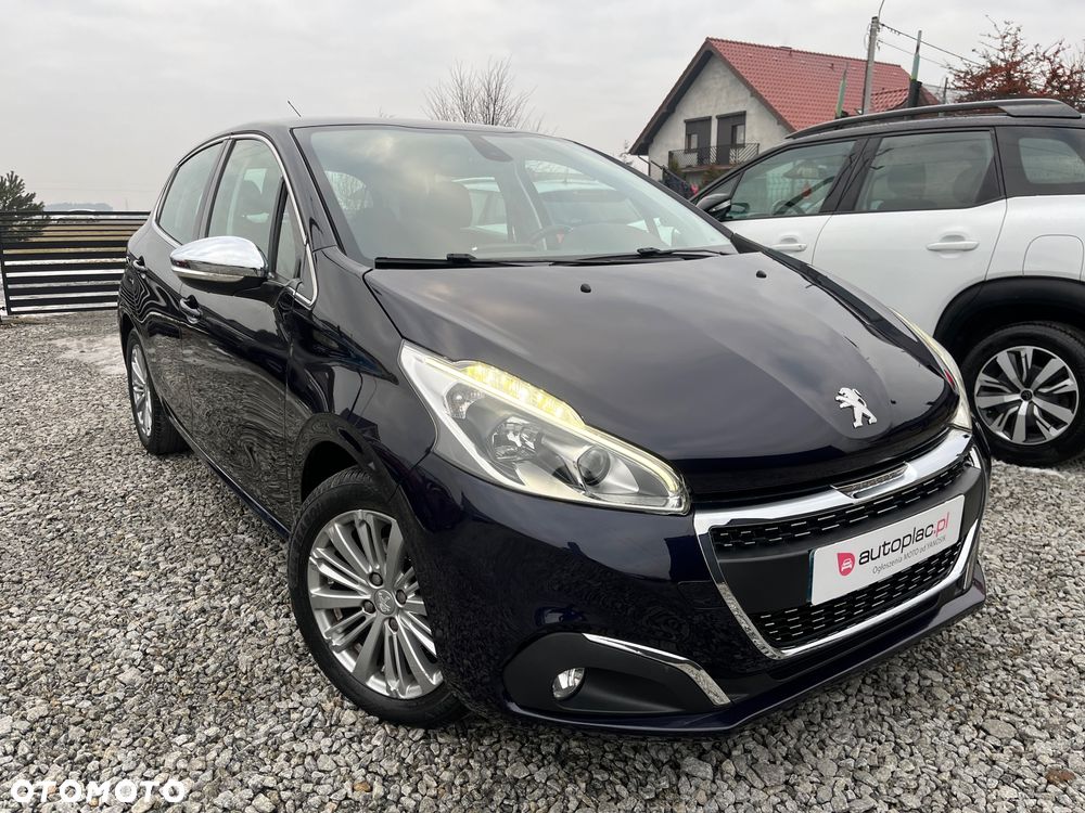 Peugeot 208 1.2 PureTech GPF Allure S&S EAT6 - 3