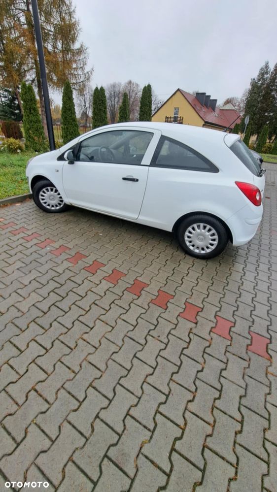 Opel Corsa 1.2 16V Enjoy - 3