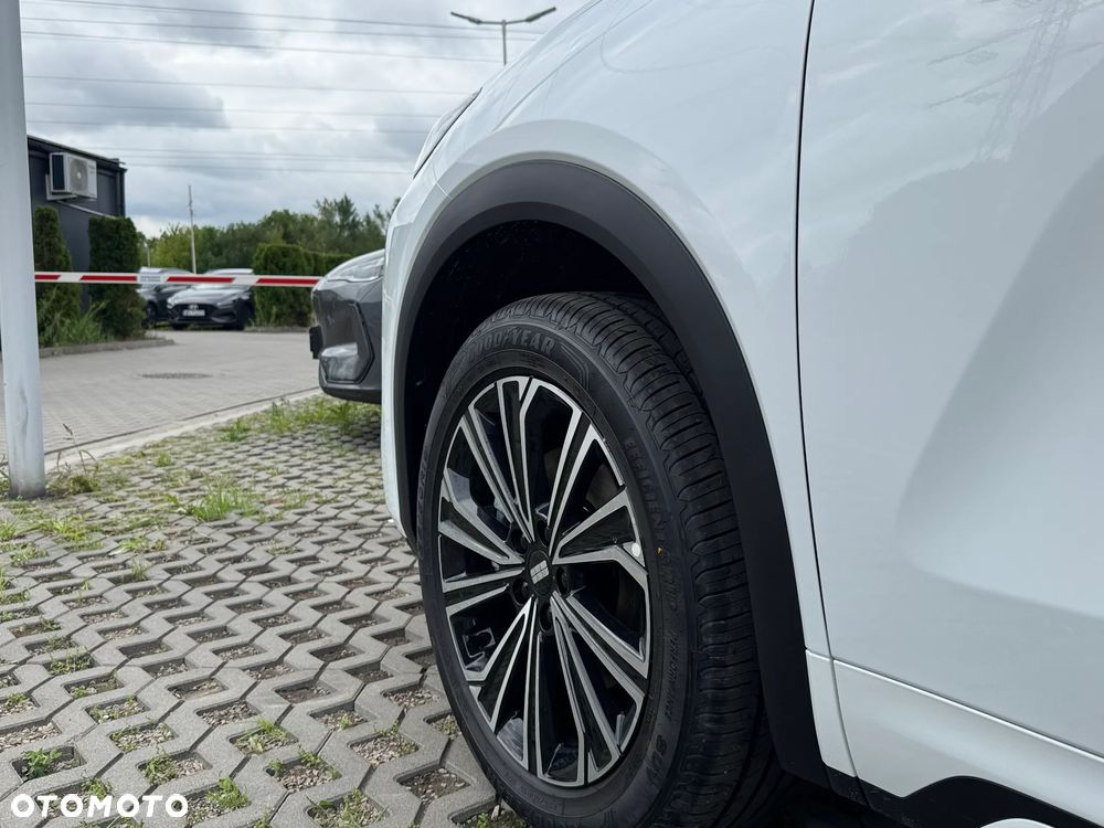 Geely Starray EM-i 1.5 PHEV Max - 8