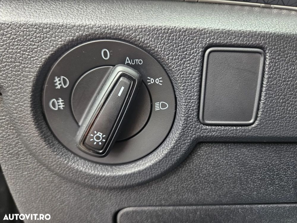 Volkswagen T-Cross 1.0 TSI DSG Style - 8