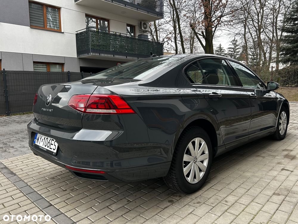 Volkswagen Passat - 6