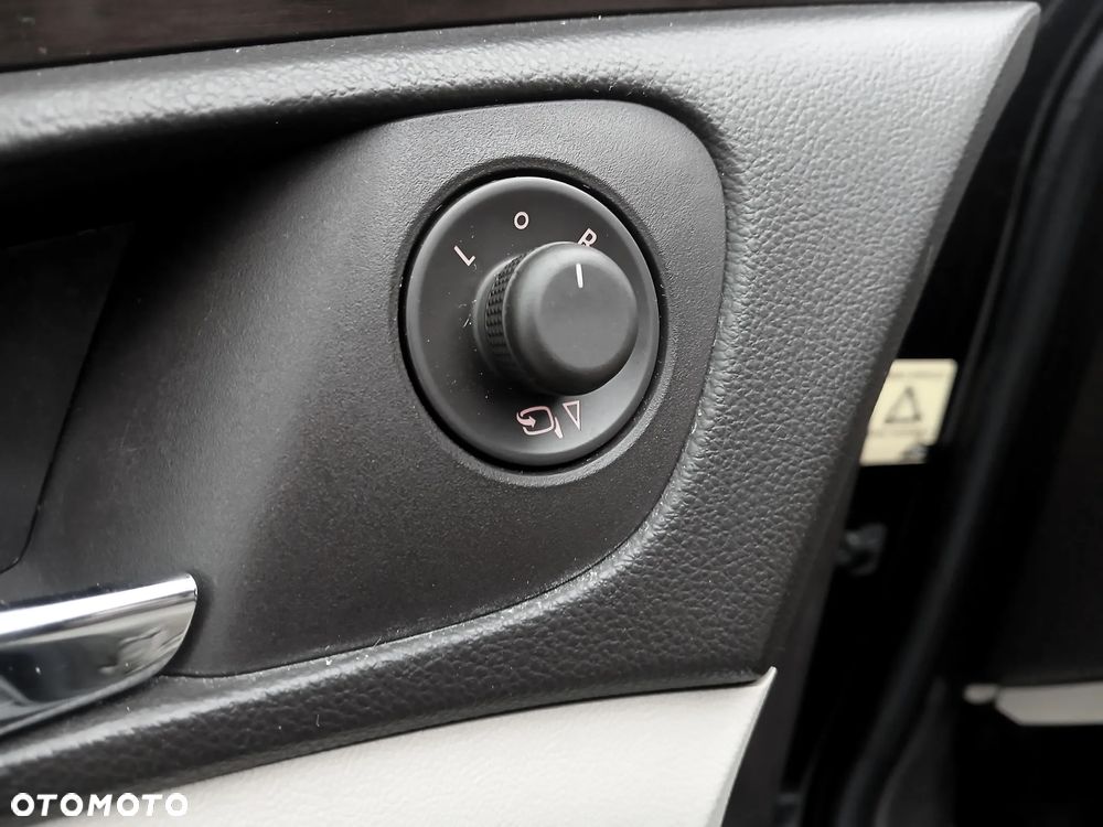 Opel Insignia 2.0 Turbo Innovation - 16