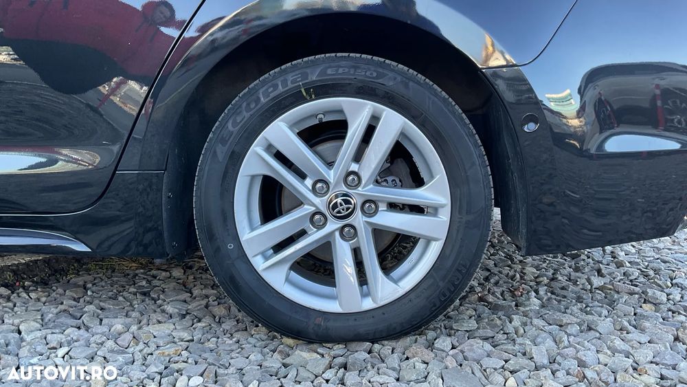 Toyota Corolla 1.8 HSD TS Dynamic - 30