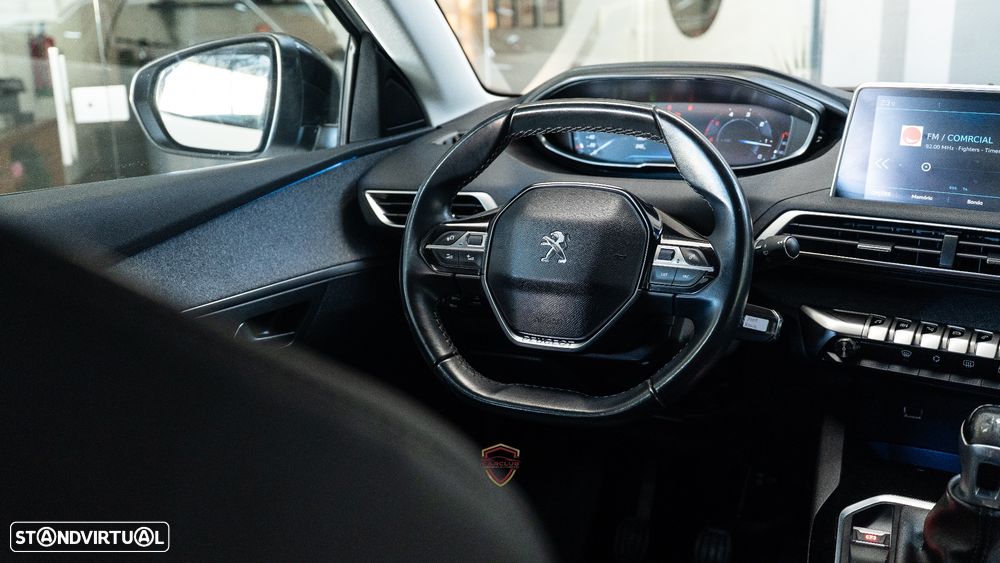 Peugeot 3008 1.5 BlueHDi Allure - 17