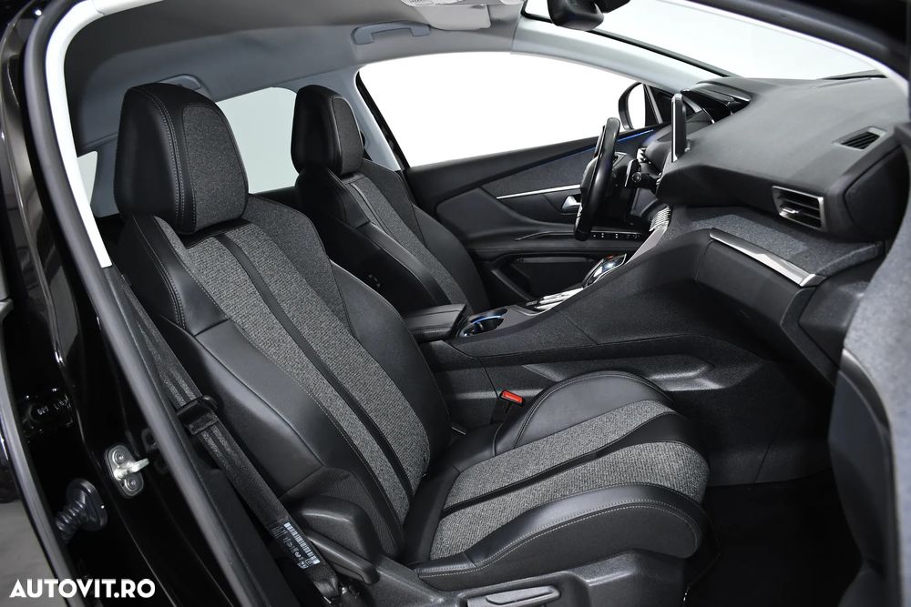 Peugeot 3008 1.2 PureTech 130 EAT8 Allure Pack - 12