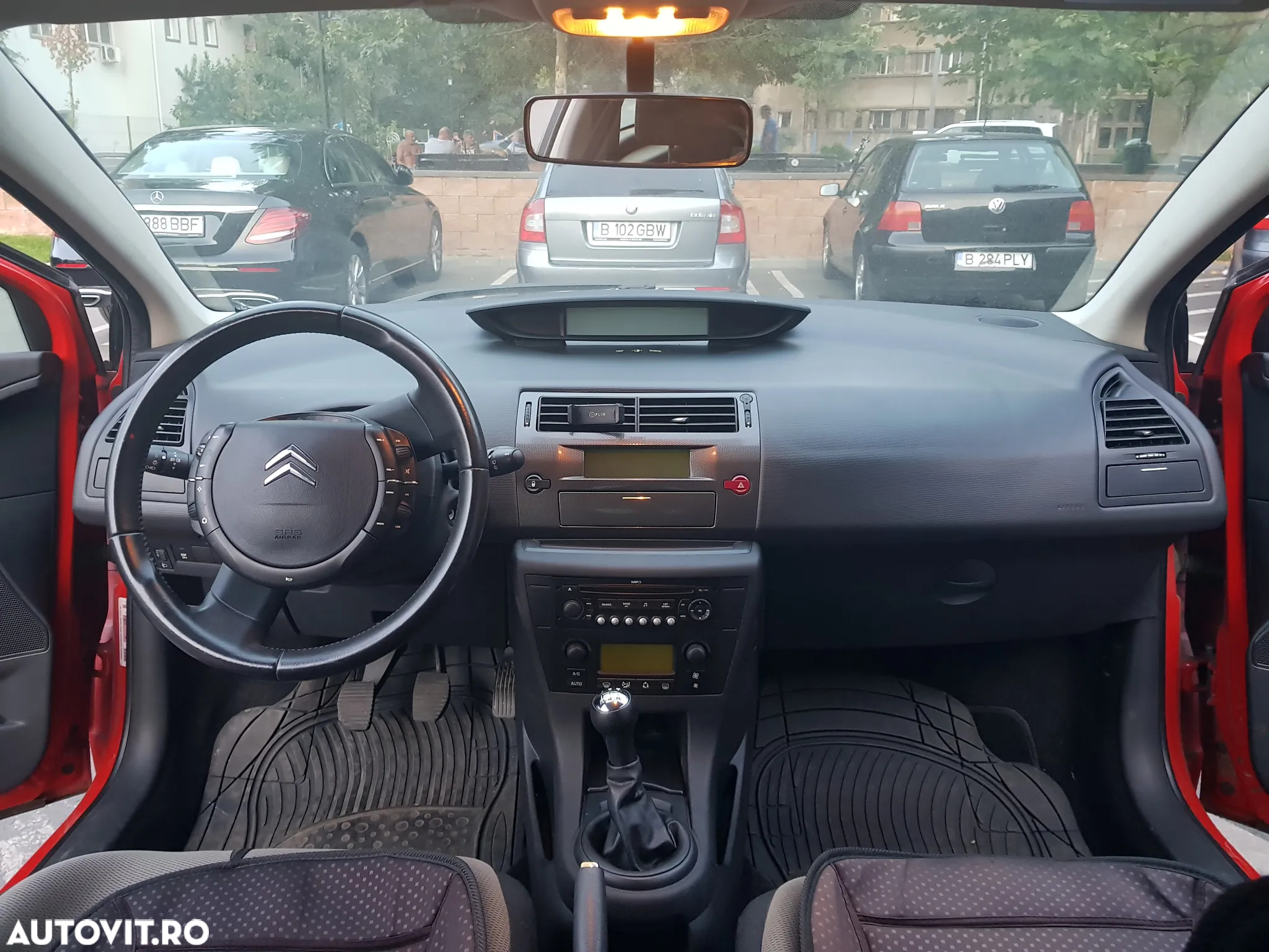 Citroën C4 1.6i VTR Pack - 4