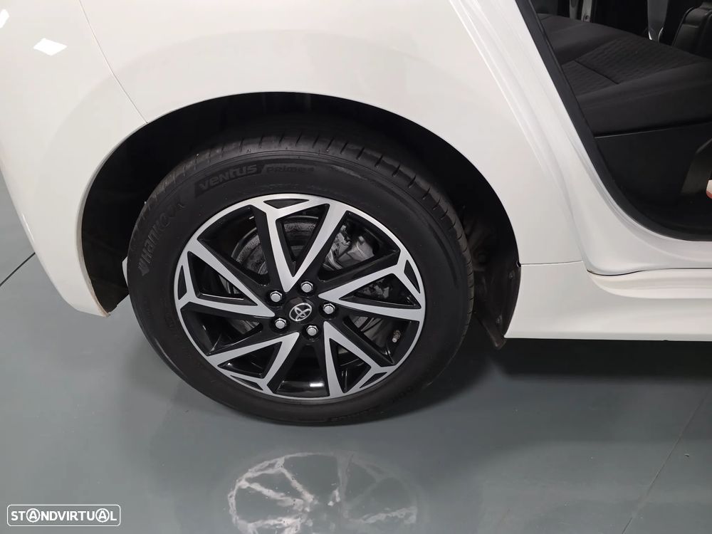 Toyota Yaris 1.5 HDF Exclusive - 32