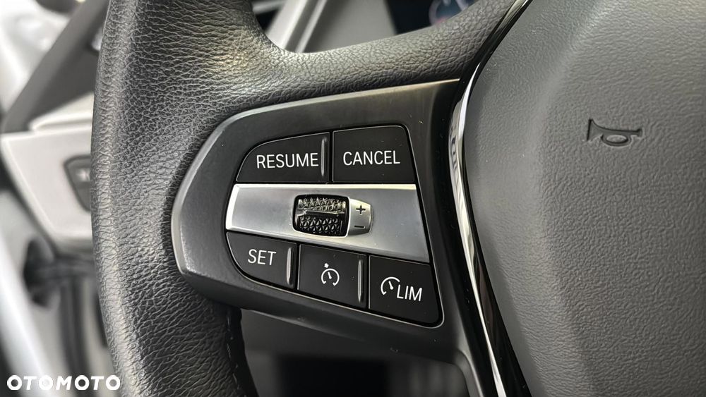 BMW Seria 1 118i Advantage - 24