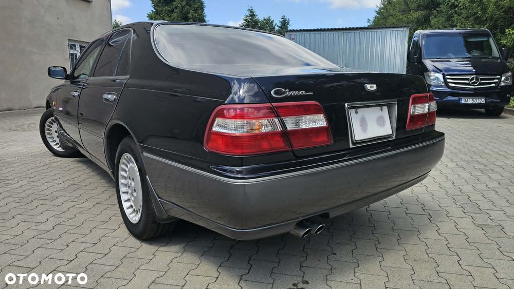 Infiniti Q45 4.5 V8 - 7