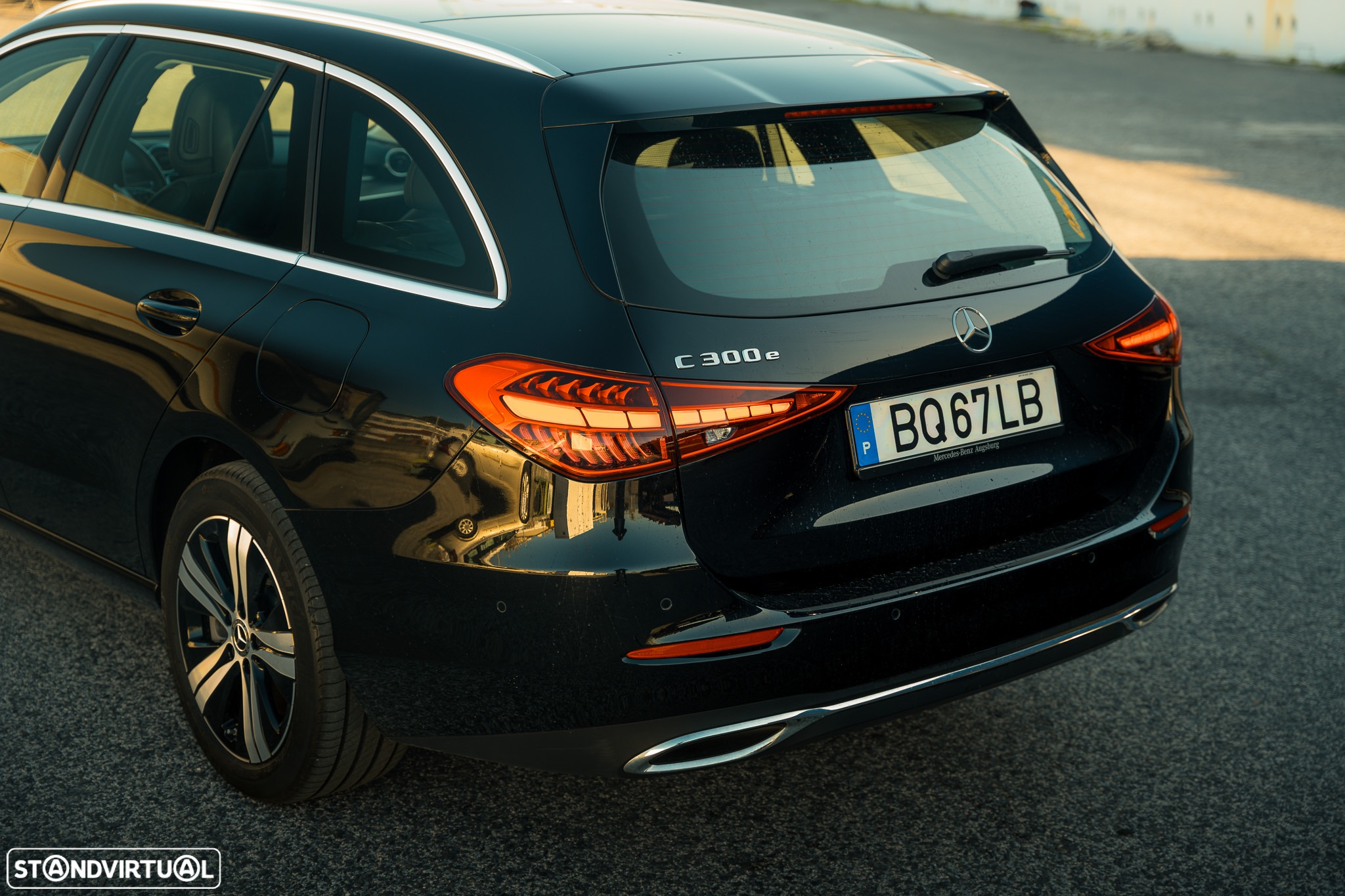 Mercedes-Benz C 300 e - 14