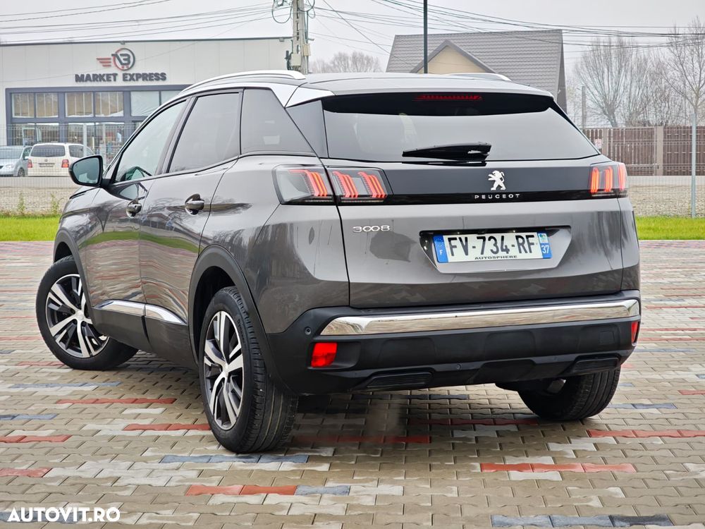 Peugeot 3008 1.2 PureTech Turbo S&S EAT8 Allure - 4