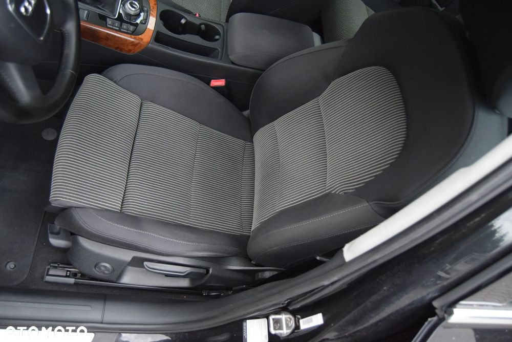 Audi A4 Avant 1.8 TFSI Ambiente - 19