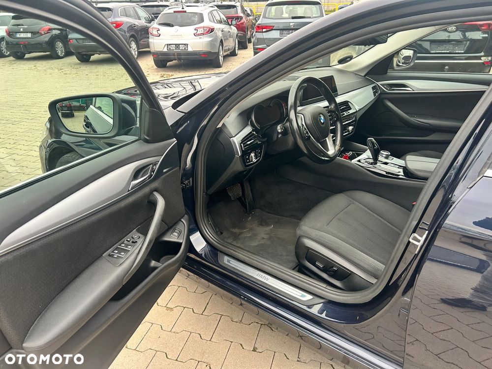 BMW Seria 5 520d - 20