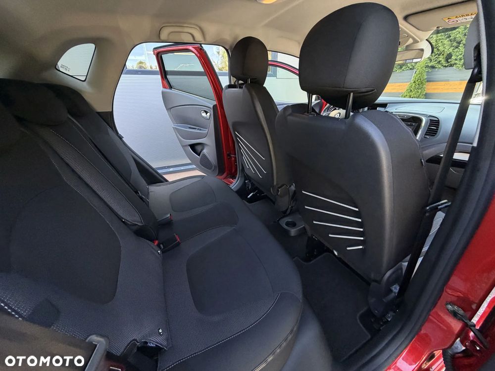 Renault Captur ENERGY TCe 120 EDC LIMITED - 17