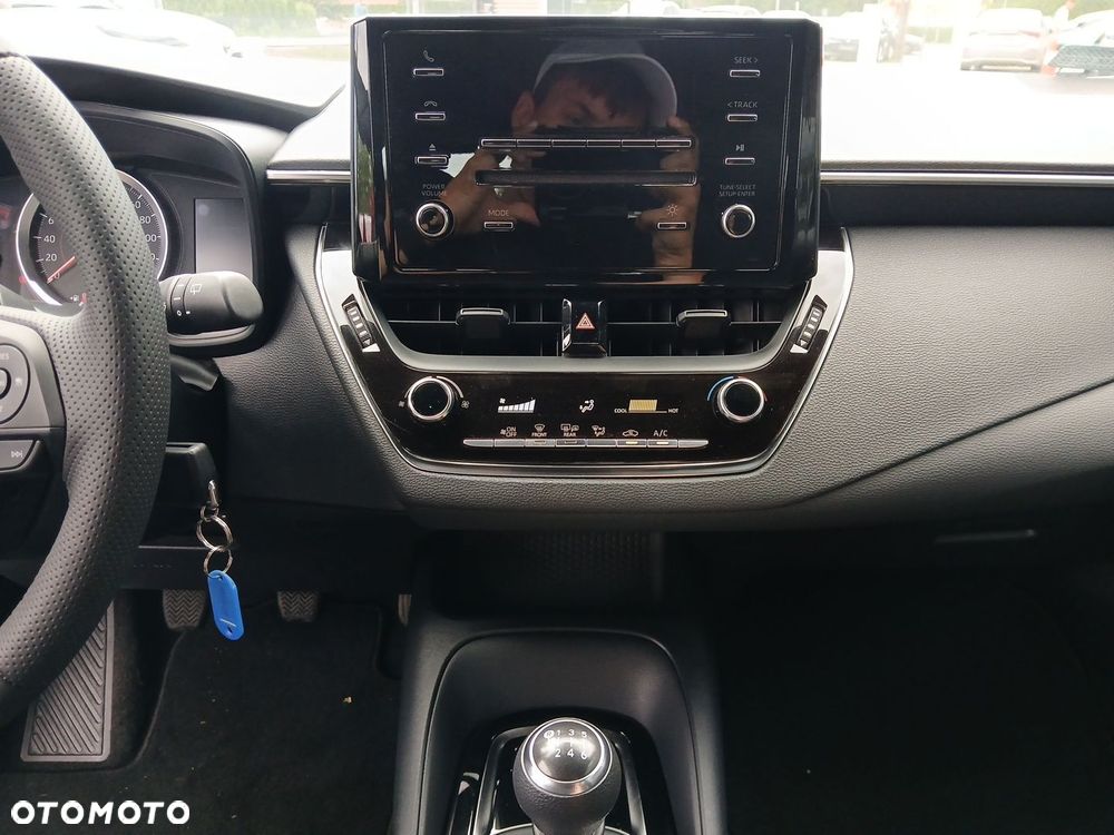 Toyota Corolla 1.2 T Active - 29