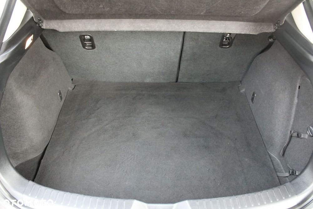 Mazda 3 SKYACTIV-G 120 Exclusive-Line - 29