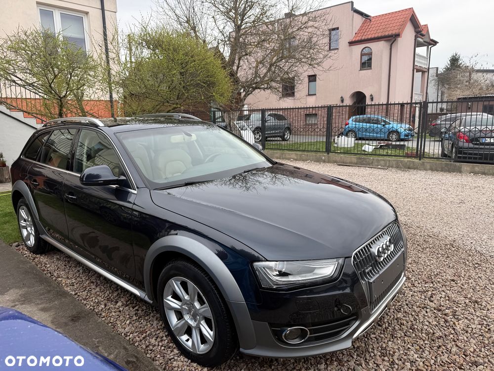 Audi A4 Allroad - 1