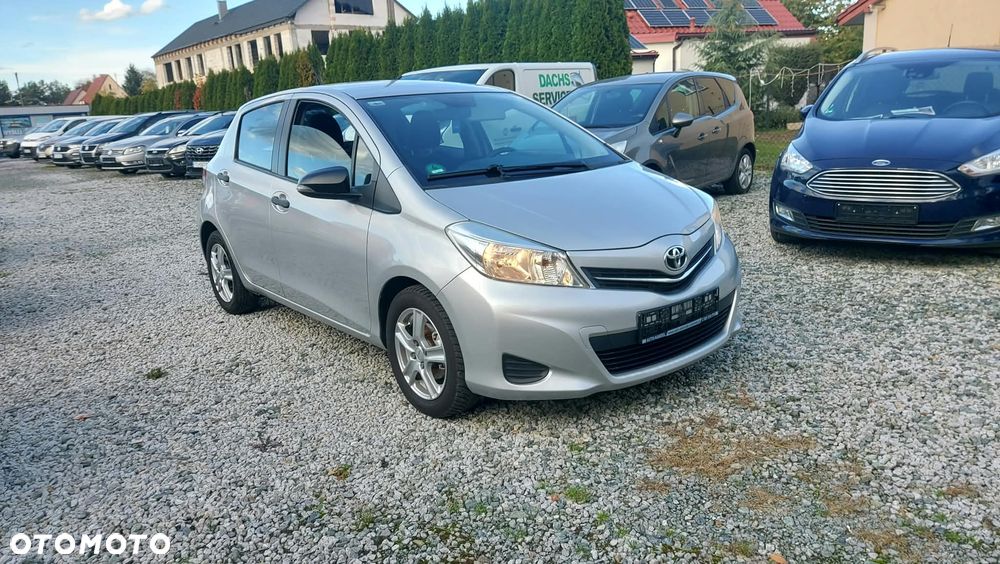 Toyota Yaris 1.33 VVT-i Executive - 21