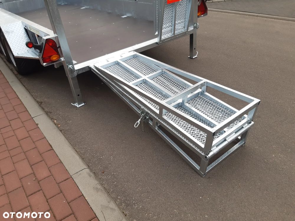 SAN-CAR Koparkowa - 10