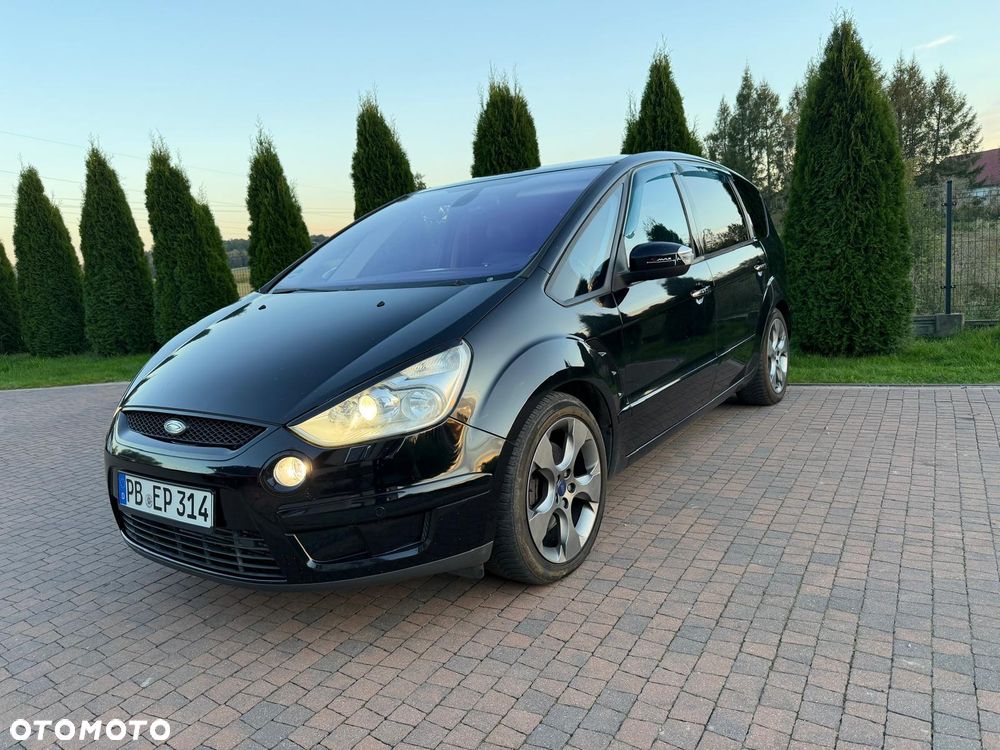 Ford S-Max - 21