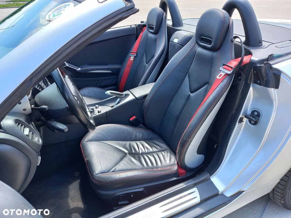 Mercedes-Benz SLK 350 Sport Edition - 9