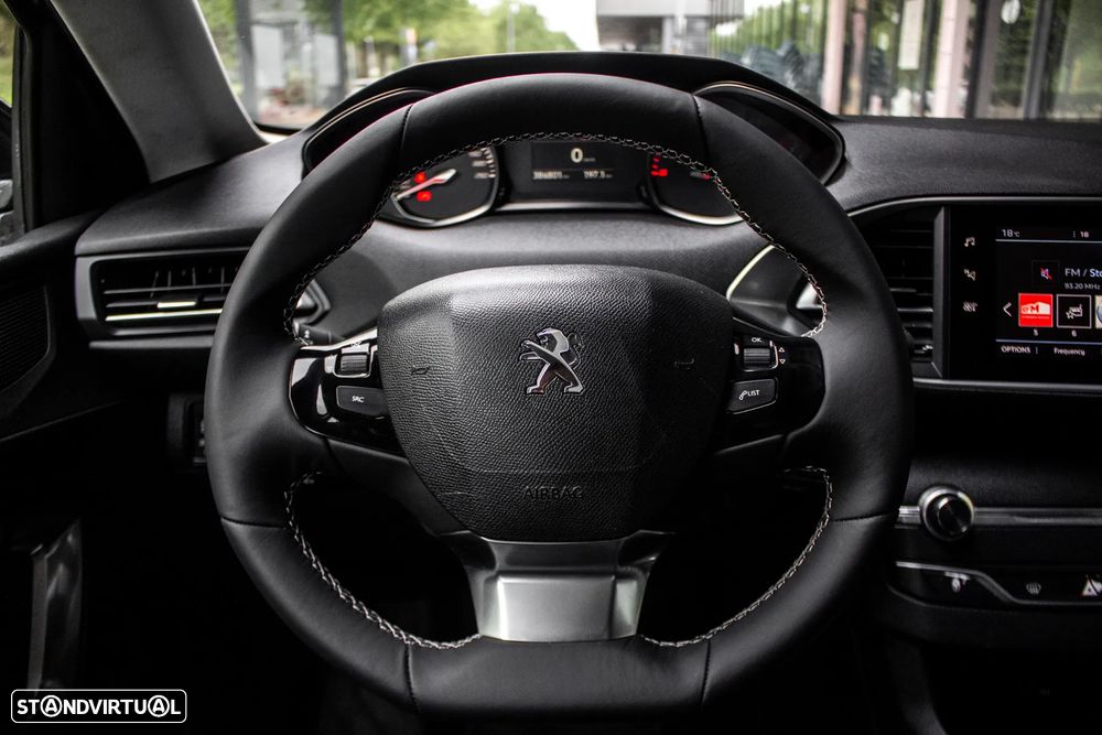 Peugeot 308 SW BlueHDi 130 Stop & Start Active - 12