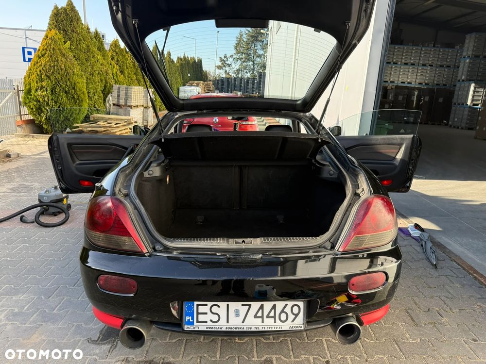 Hyundai Coupe 2.0 Middle - 14