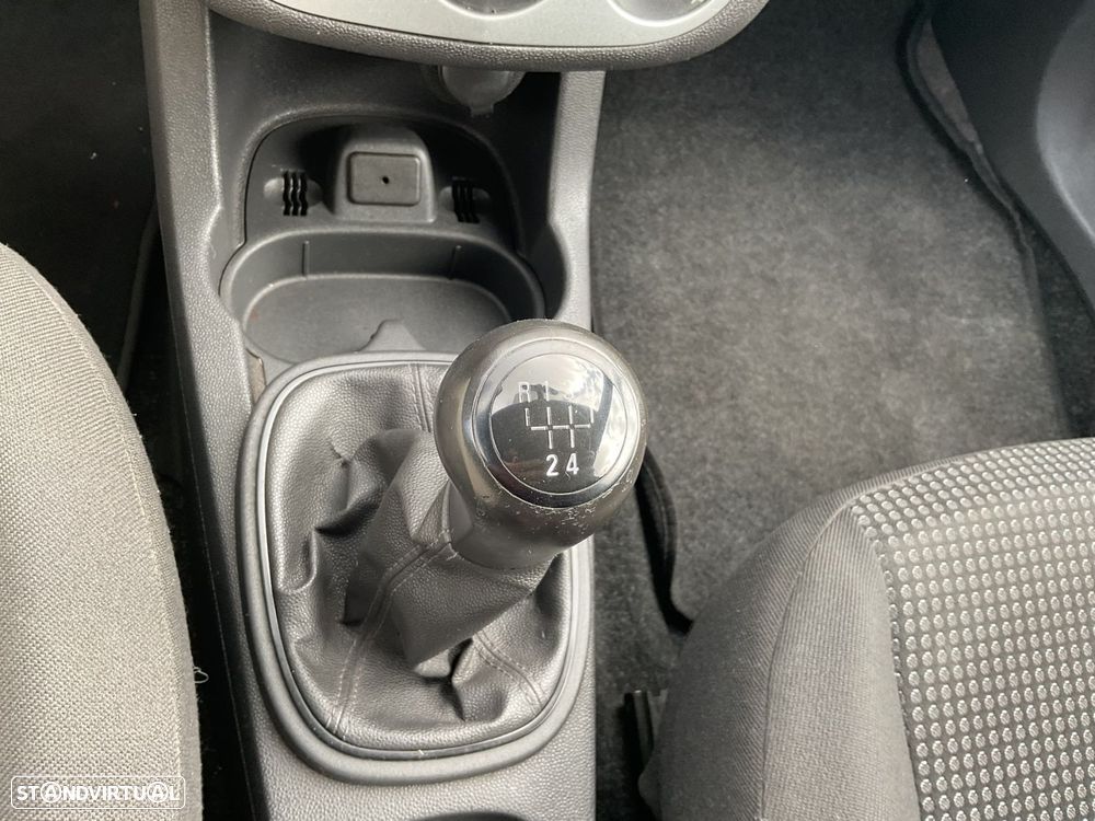 Opel Corsa 1.3 CDTI City - 25