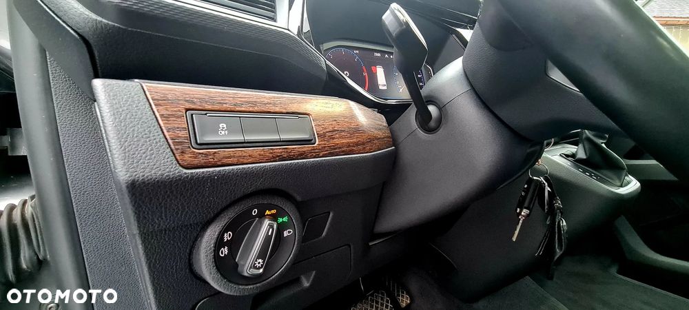 Volkswagen Multivan - 27