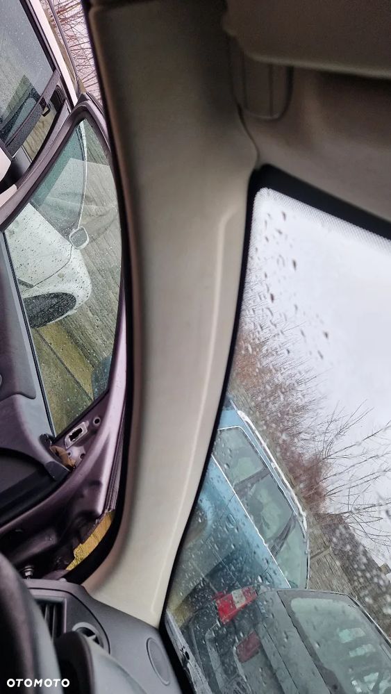 RENAULT MEGANE II OSŁONA POSZYCIE SŁUPKA LEWY PRZÓD