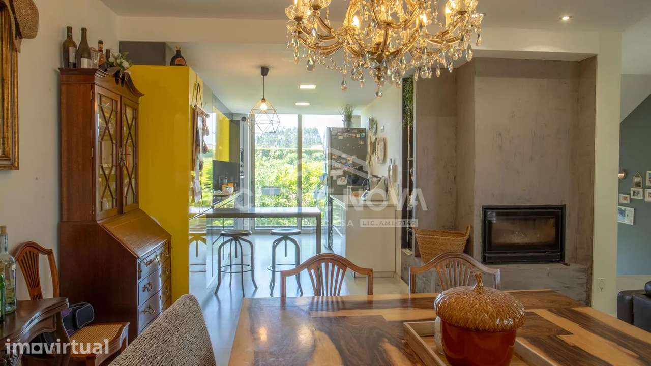 Moradia Triplex V3 em Serzedo Vila Nova de Gaia-SD/04664/MH - Grande imagem: 4/14