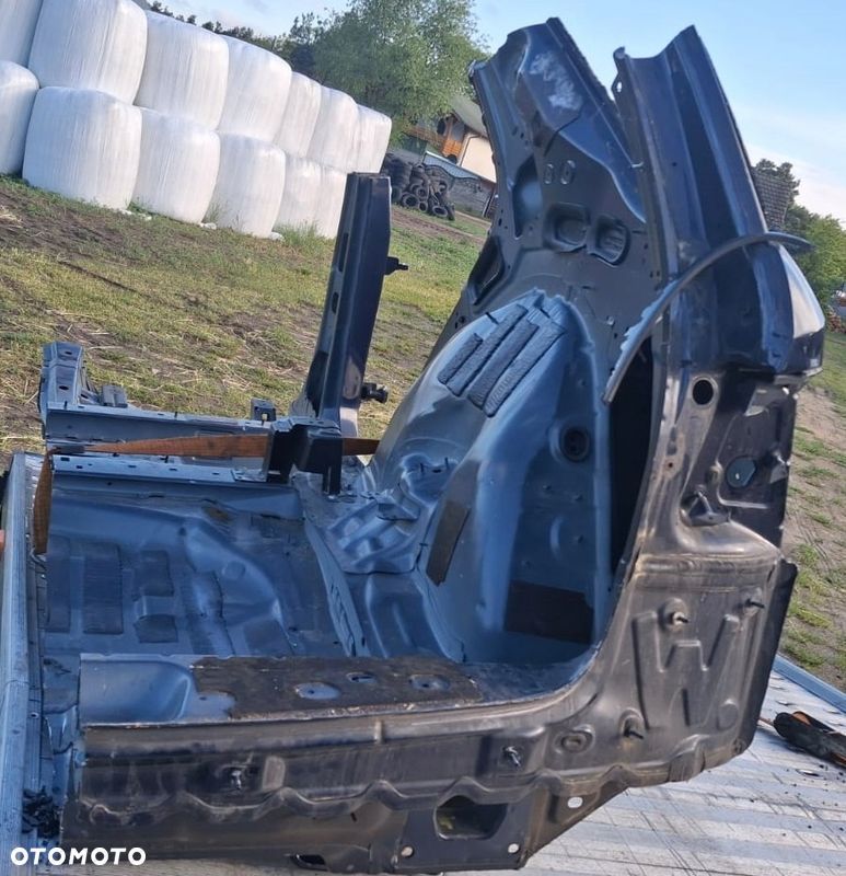 MERCEDES GLE W166 W292 SUV ĆWIARTKA TYŁ PRAWA BŁOTNIK PRAWY - 3