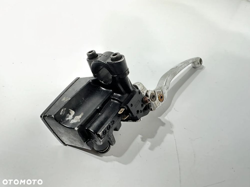 Pompa hamulca przód Yamaha FZ1 1000CM - 3