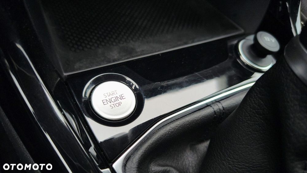 Volkswagen T-Cross - 24