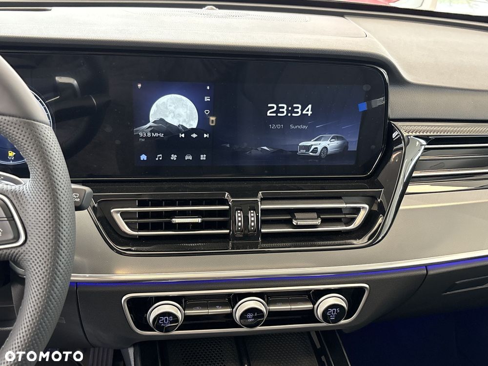 Hongqi HS5 2.0T Executive AWD - 17