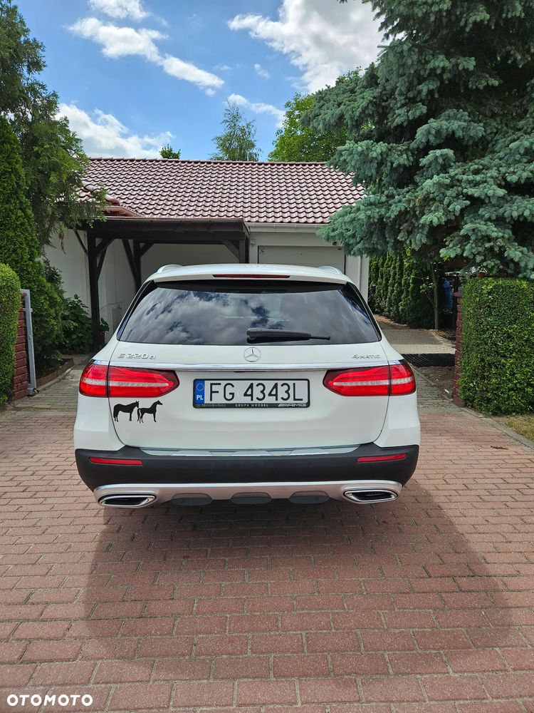 Mercedes-Benz Klasa E 220 d 4-Matic Avantgarde - 6
