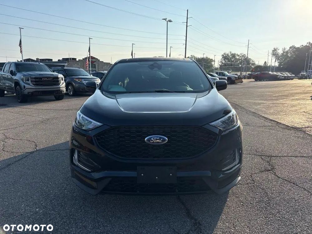 Ford Edge - 3