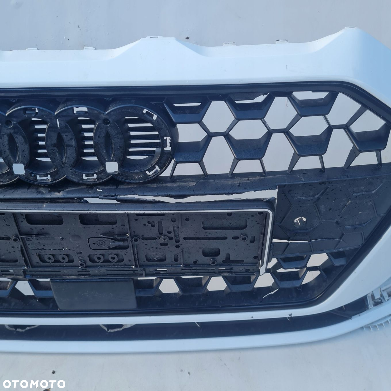 ZDERZAK PRZÓD PRZEDNI AUDI A1 82A LS9R - 6