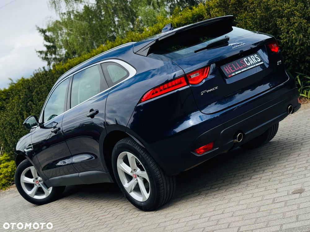 Jaguar F-Pace 25t AWD Prestige - 17