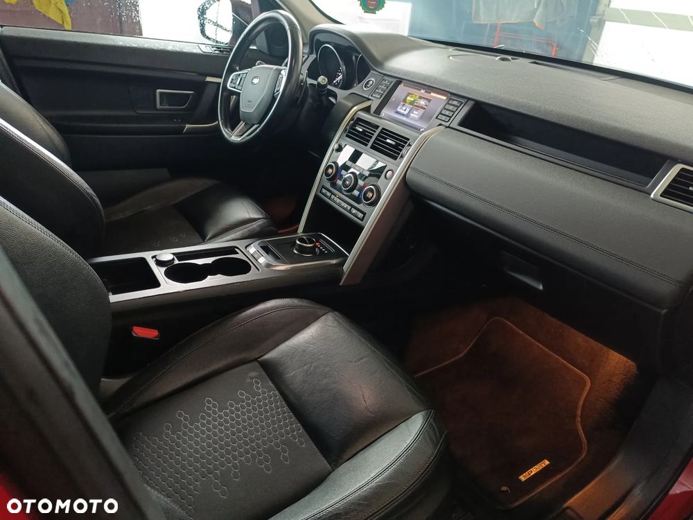 Land Rover Discovery Sport TD4 SkyView Edition - 10