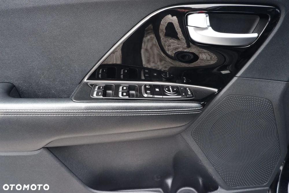 Kia Niro 1.6 GDI HEV 2WD OPF Spirit - 23