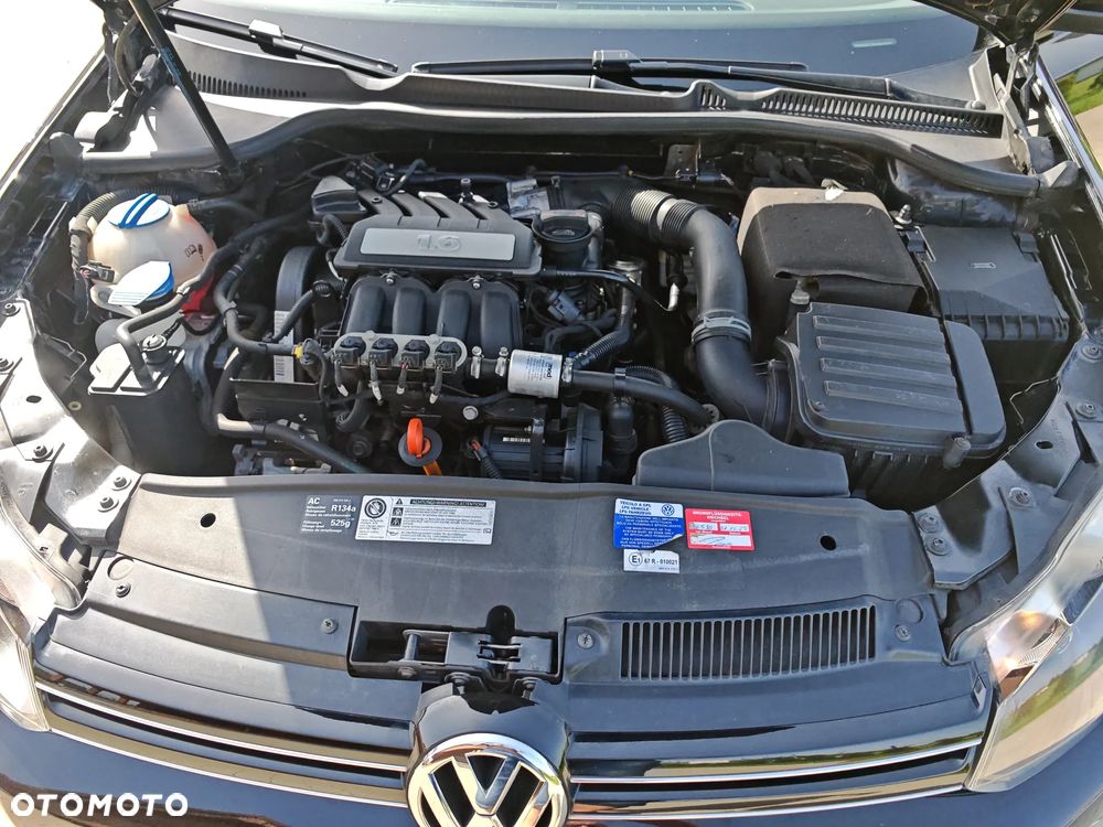 Volkswagen Golf 1.6 Comfortline - 35