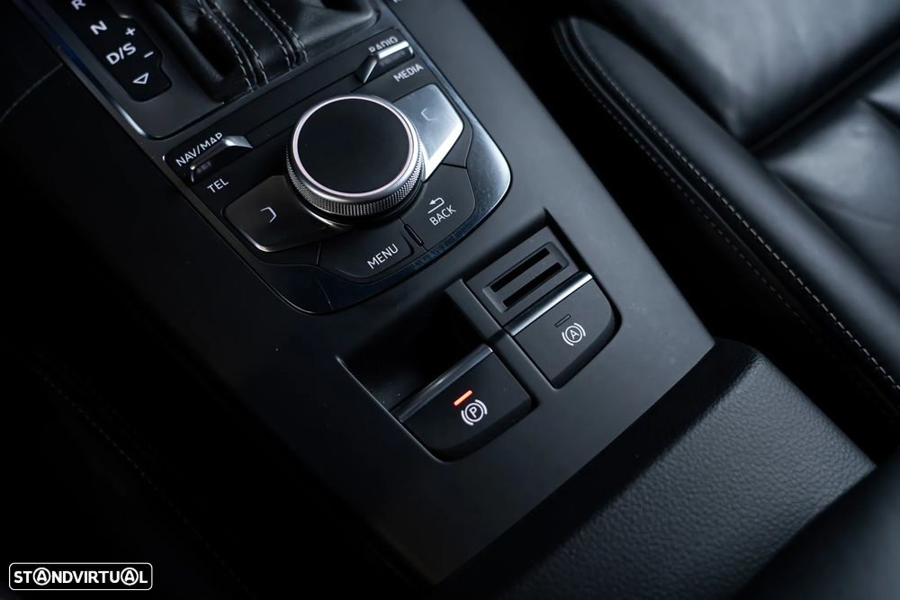 Audi RS3 Sportback 2.5 TFSI quattro S tronic - 24