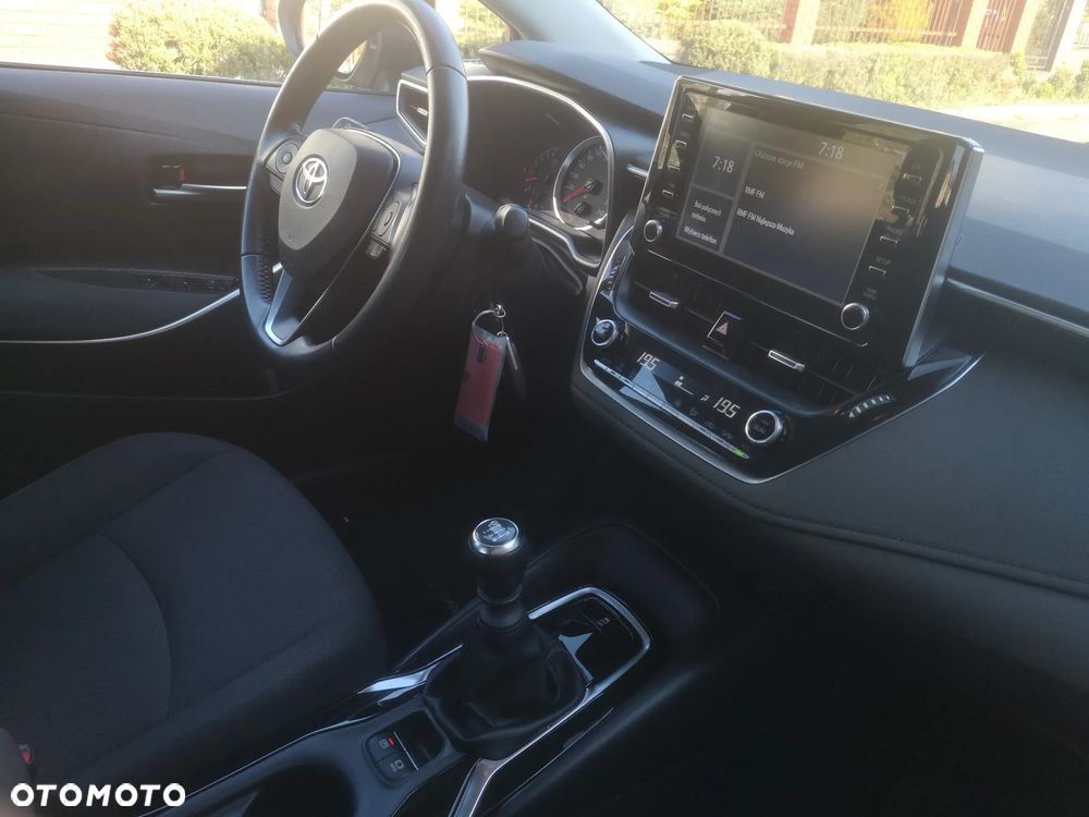 Toyota Corolla 1.5 Comfort - 13