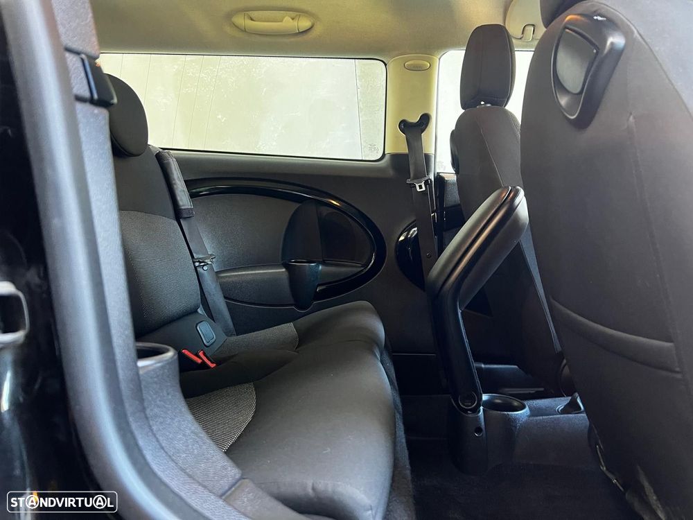 MINI Clubman Cooper SD - 14